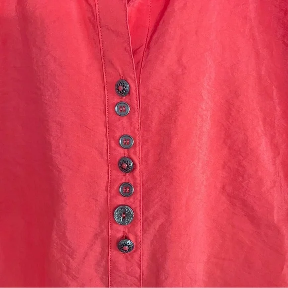 Ali Miles Crinkled Button Front Blouse Bright Coral Pink Collared Women’s Small‎ - Picture 3 of 10